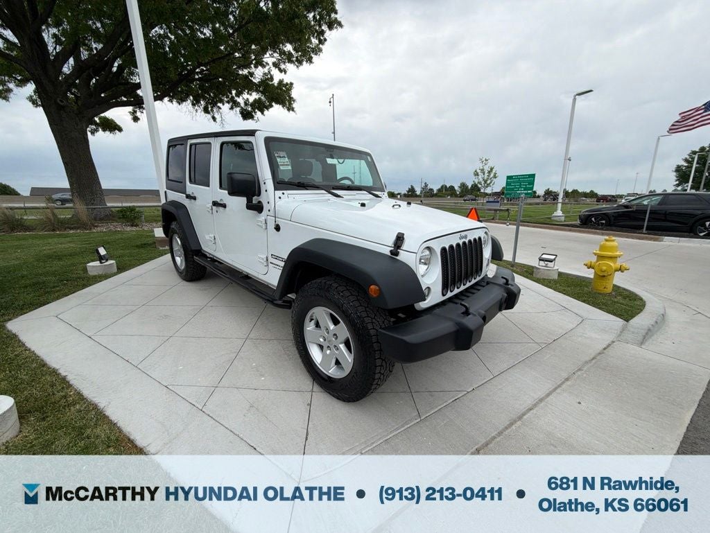 Used 2018 Jeep Wrangler JK Unlimited Sport S with VIN 1C4HJWDG7JL929077 for sale in Kansas City