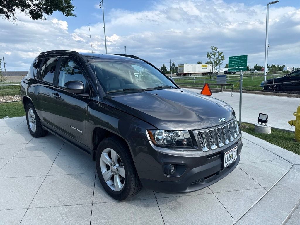 Used 2014 Jeep Compass Latitude with VIN 1C4NJDEB3ED718470 for sale in Kansas City