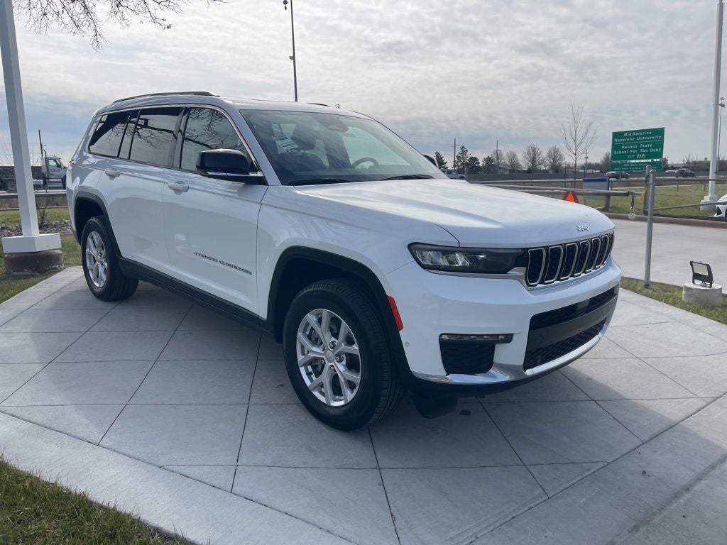 Used 2023 Jeep Grand Cherokee L Limited with VIN 1C4RJKBG2P8840349 for sale in Kansas City