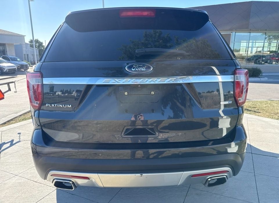 2017 Ford Explorer Platinum