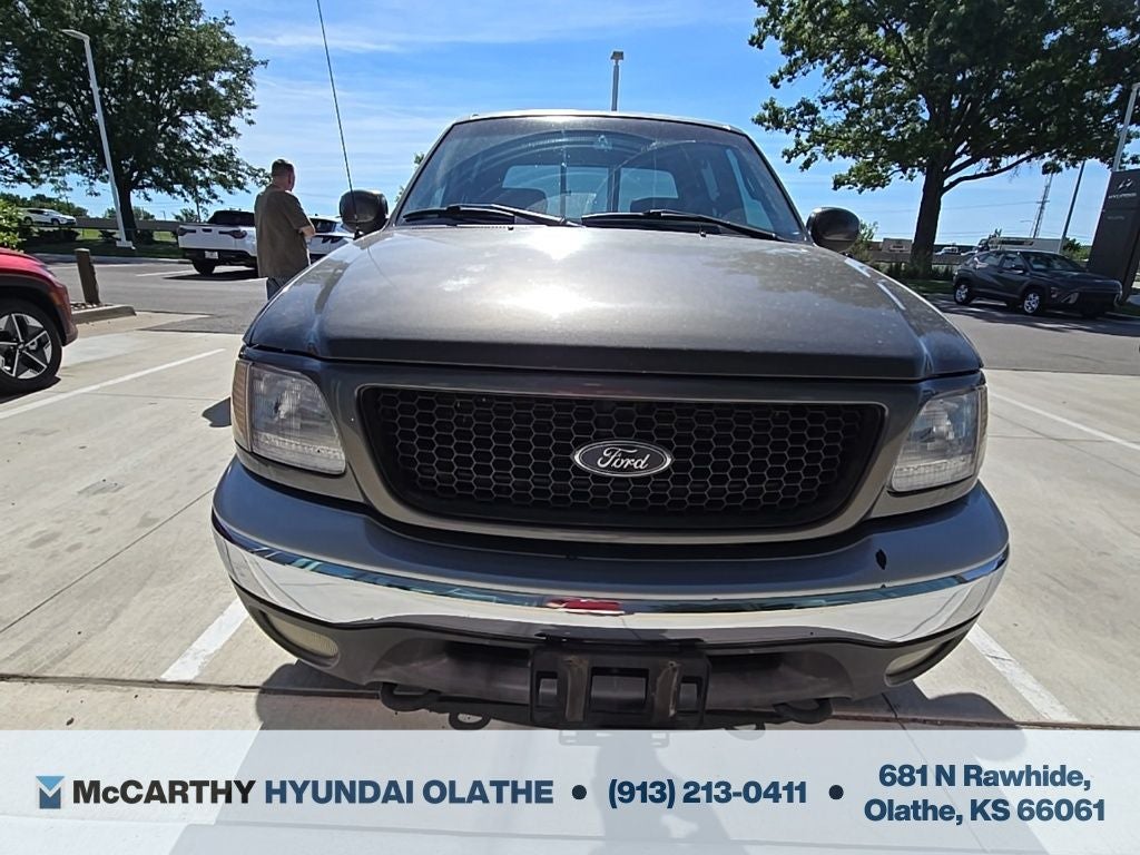 2002 Ford F-150 Lariat