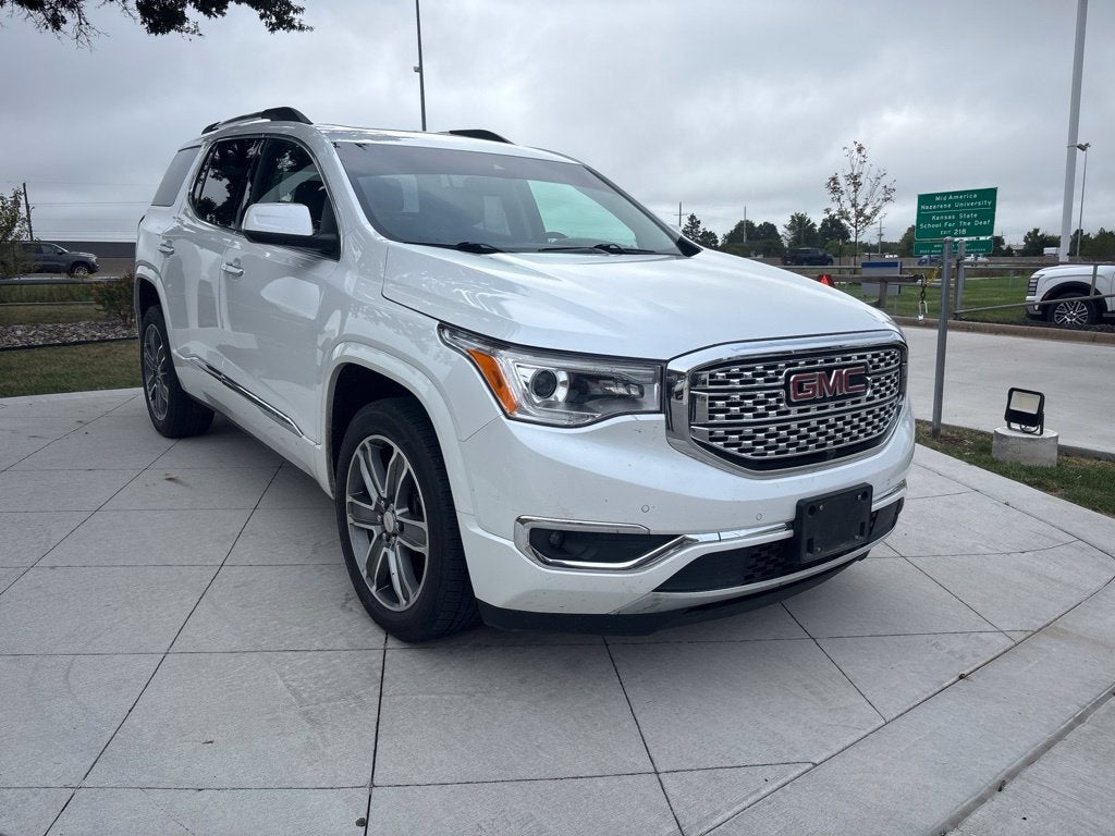 2019 GMC Acadia Denali