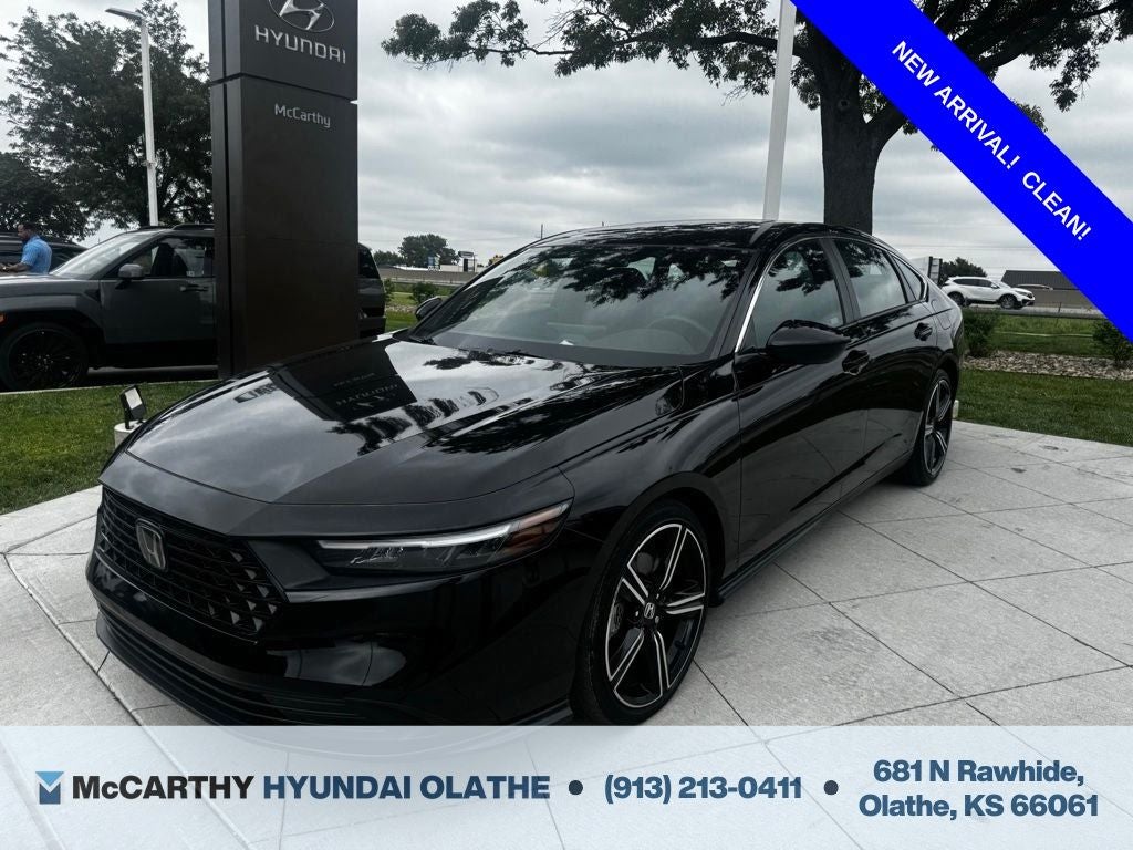 2023 Honda Accord Hybrid Sport w/o BSI's photo