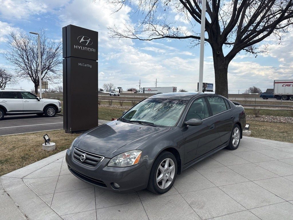 Used 2004 Nissan Altima SE with VIN 1N4BL11D24C177327 for sale in Kansas City