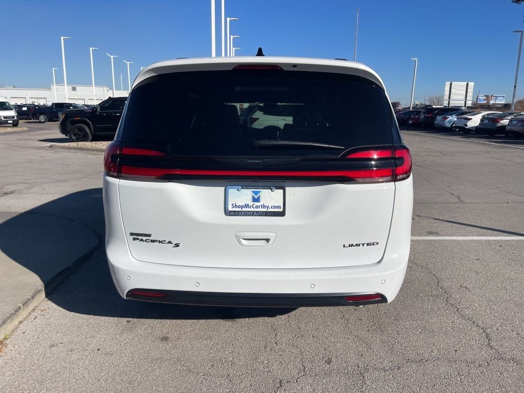 2025 Chrysler Pacifica Limited