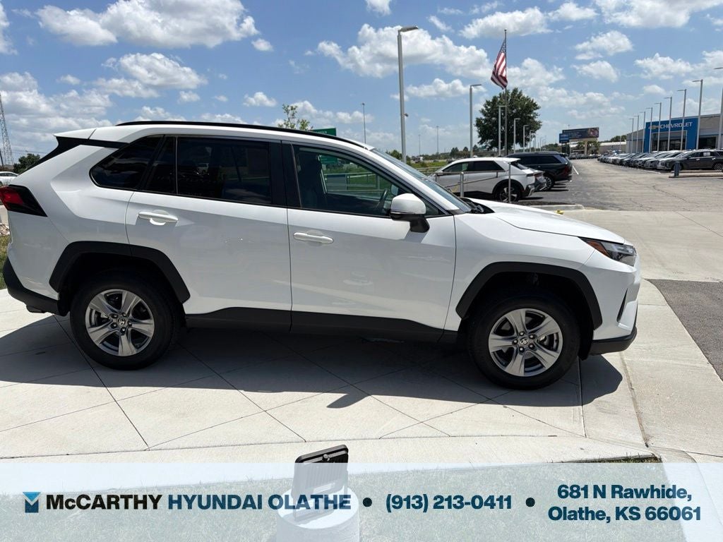 2024 Toyota RAV4 XLE