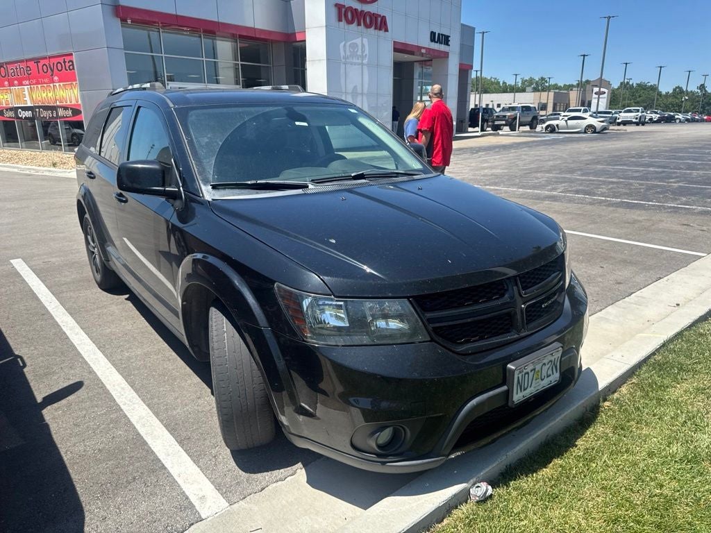 Used 2018 Dodge Journey SXT with VIN 3C4PDCBG9JT514528 for sale in Kansas City