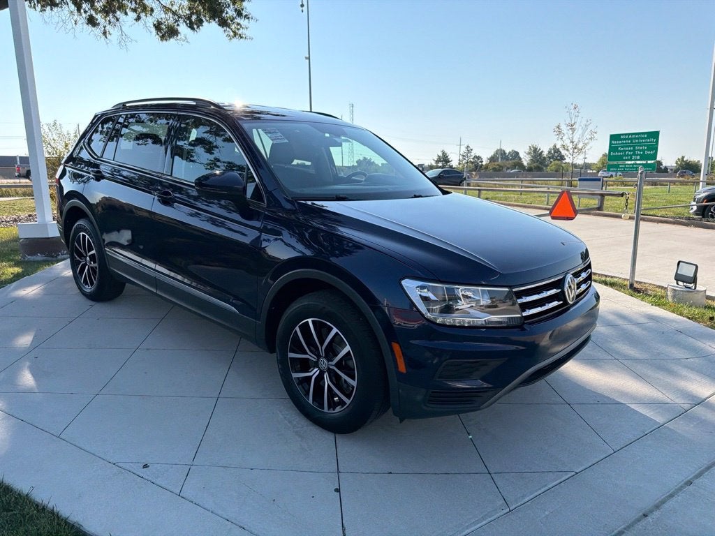 Used 2021 Volkswagen Tiguan SE with VIN 3VV2B7AX4MM118435 for sale in Kansas City