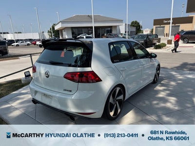 2017 Volkswagen Golf GTI Sport
