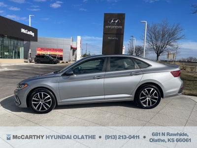 2025 Volkswagen Jetta 1.5T SE