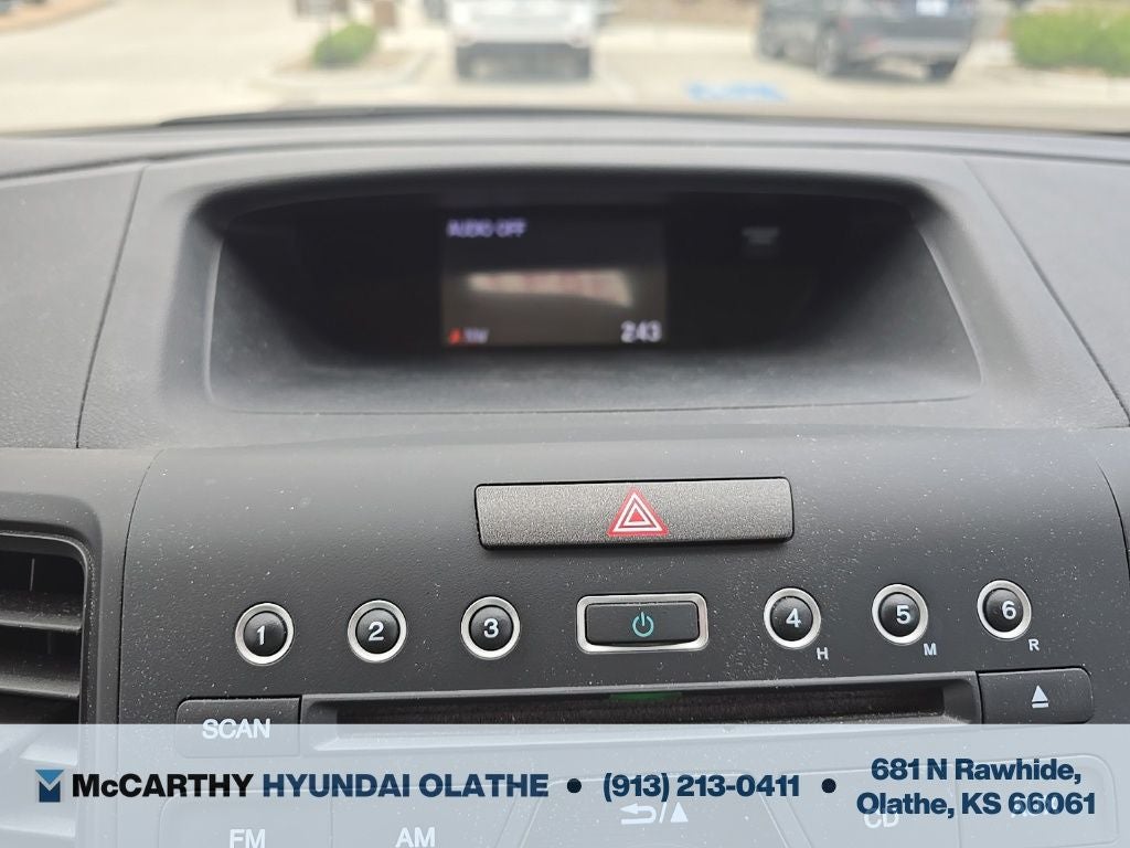2016 Honda CR-V LX - Photo 9