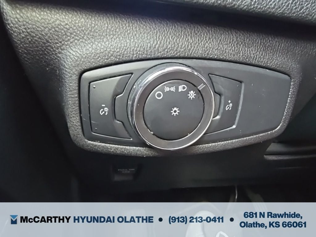 2015 Lincoln MKC Base