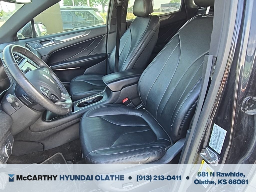 2015 Lincoln MKC Base