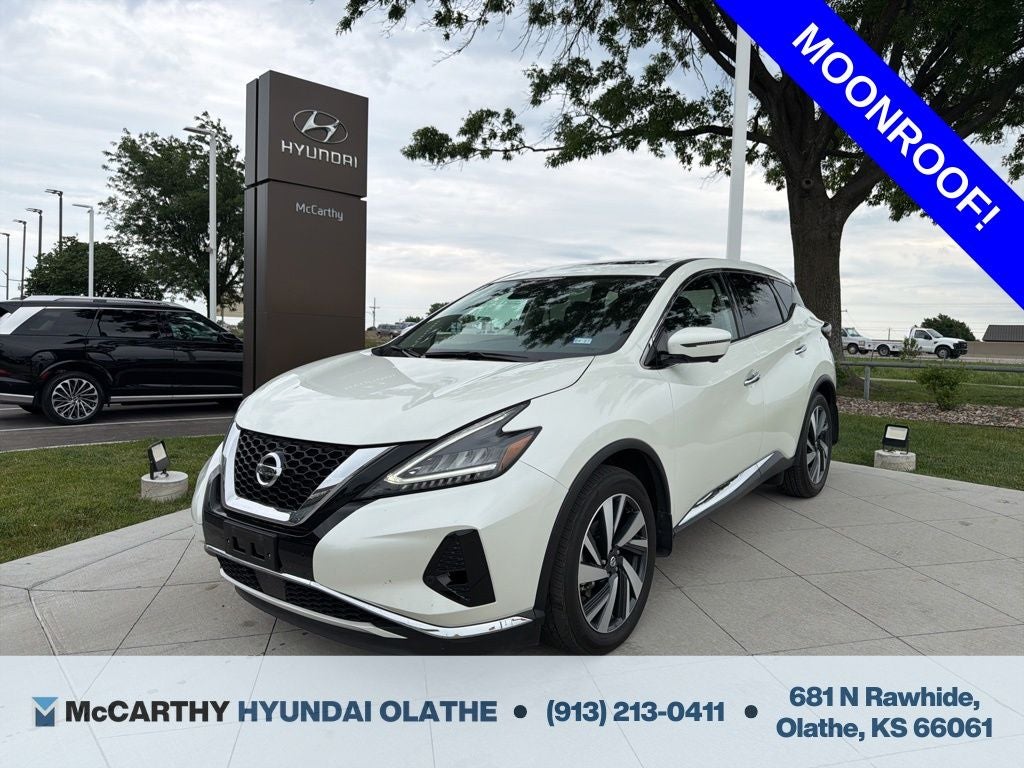 2022 Nissan Murano SL FWD's photo