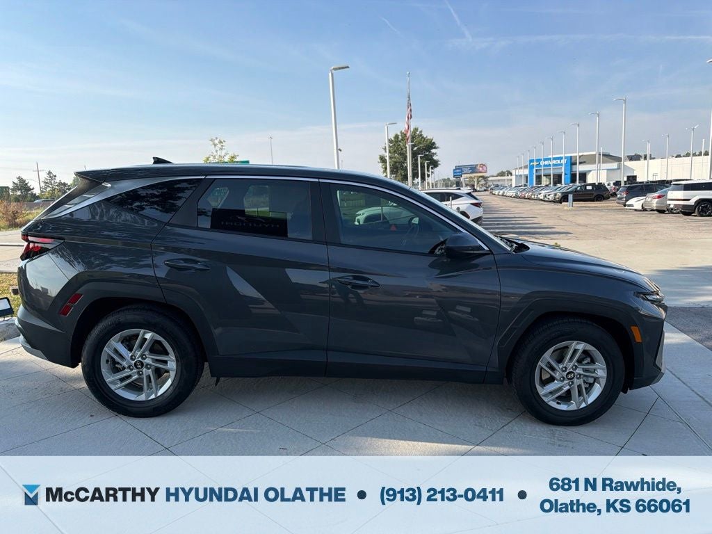2025 Hyundai TUCSON SE
