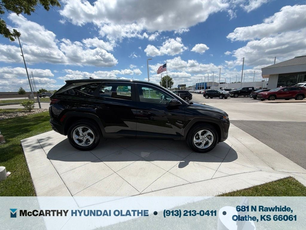 2023 Hyundai TUCSON SE