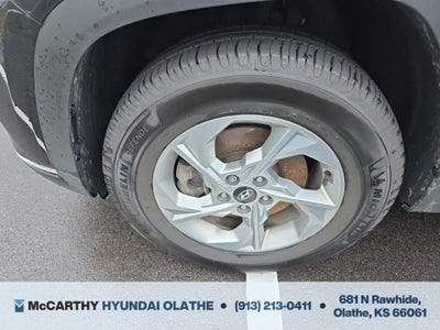 2023 Hyundai TUCSON SE