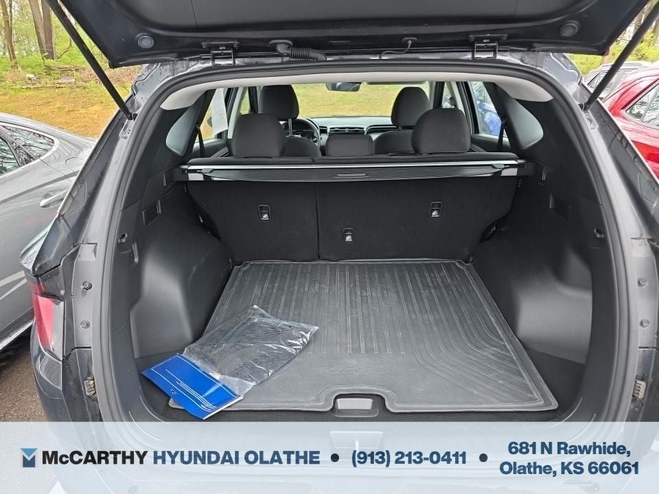 2023 Hyundai TUCSON SE