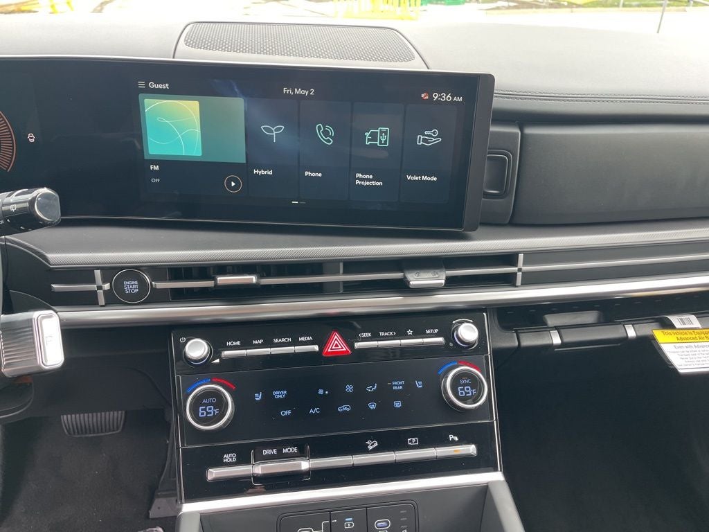 2025 Hyundai SANTA FE HYBRID SEL