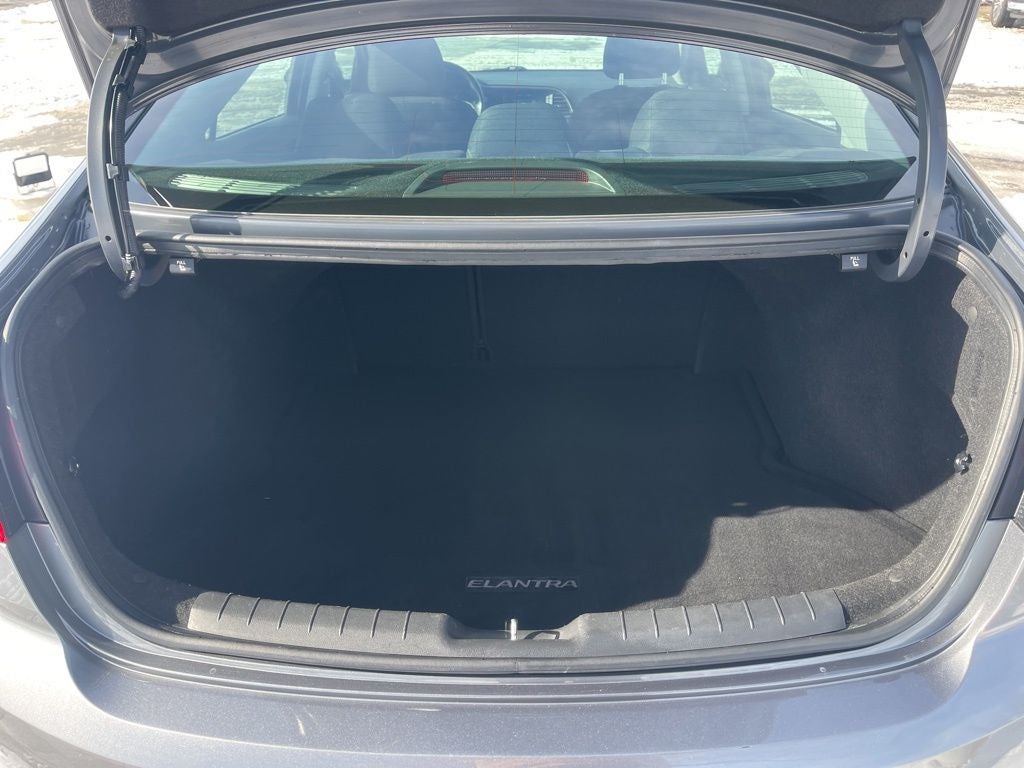 2019 Hyundai ELANTRA Value Edition