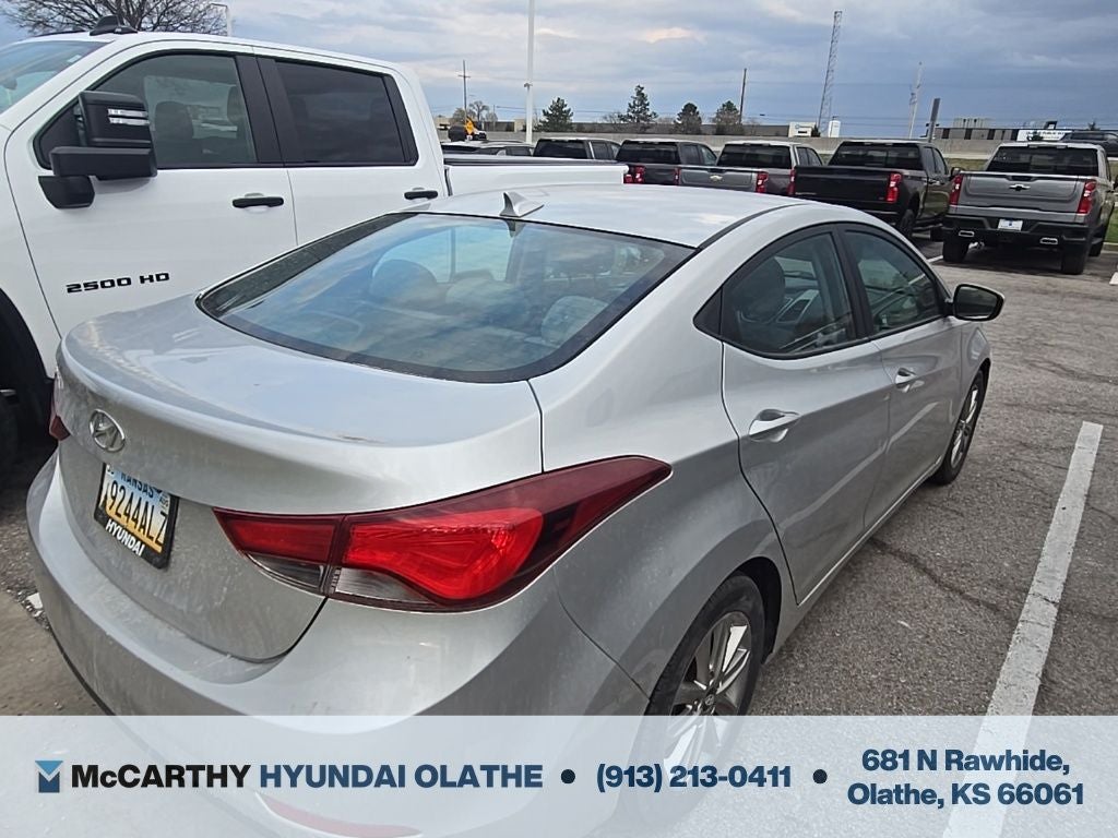 2015 Hyundai ELANTRA SE