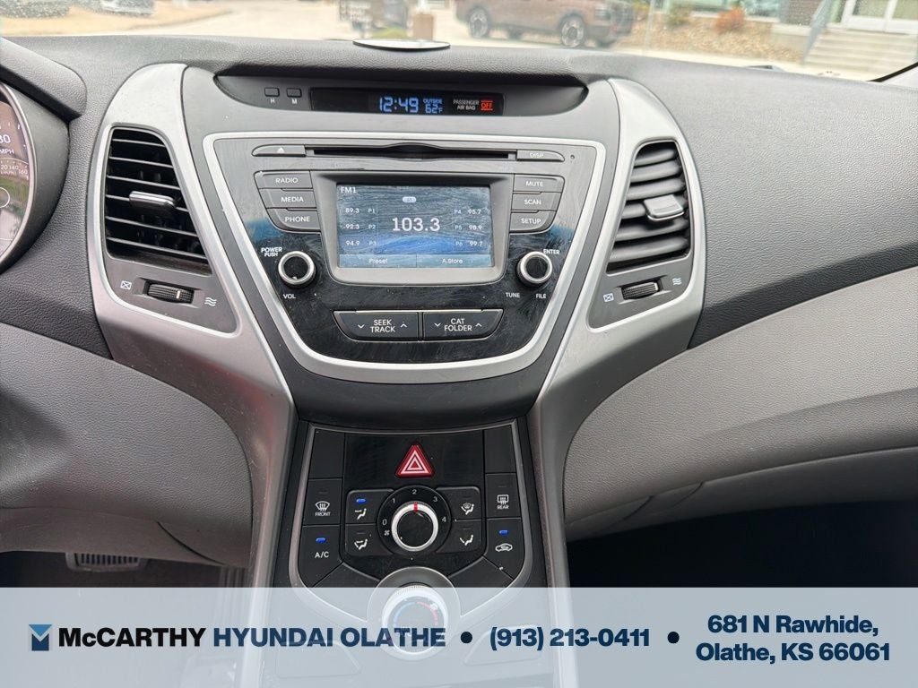 2015 Hyundai ELANTRA SE