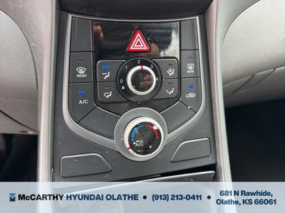 2015 Hyundai ELANTRA SE