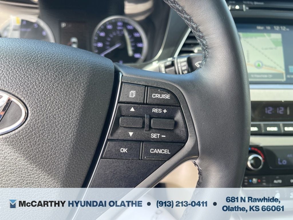 2016 Hyundai SONATA Base