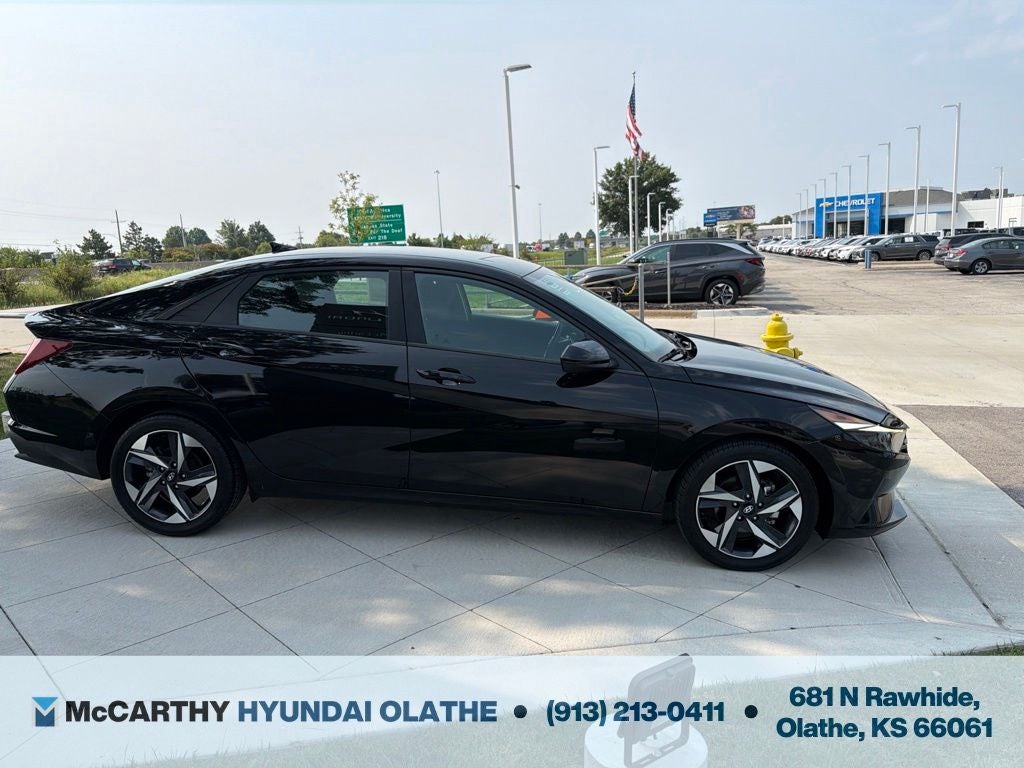 2023 Hyundai ELANTRA SEL