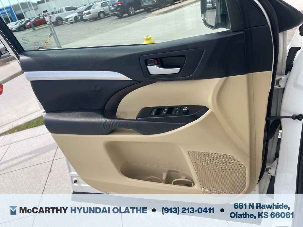 2016 Toyota Highlander XLE V6