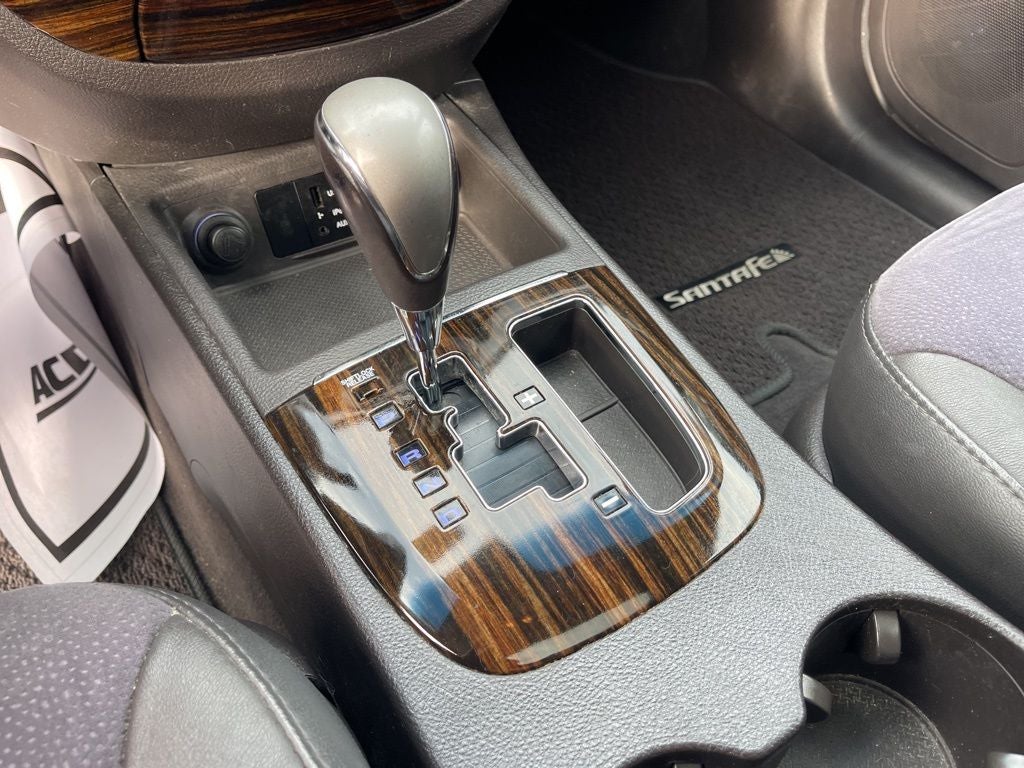 2012 Hyundai SANTA FE SE