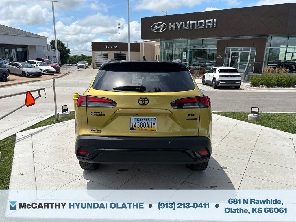 2023 Toyota Corolla Cross Hybrid XSE