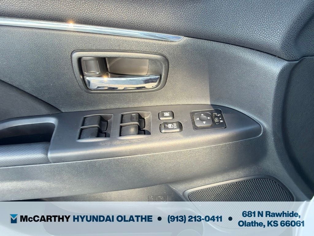 2016 Mitsubishi Outlander Sport ES - Photo 26
