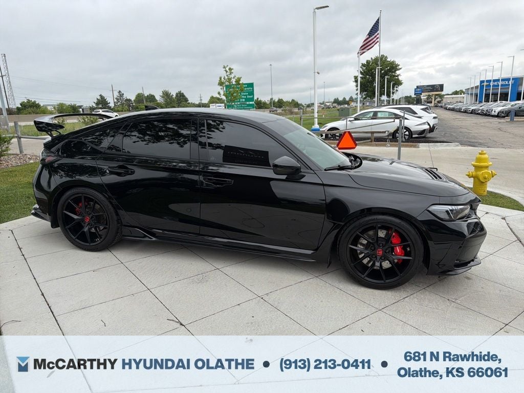2023 Honda Civic Hatchback Type-R - Photo 17