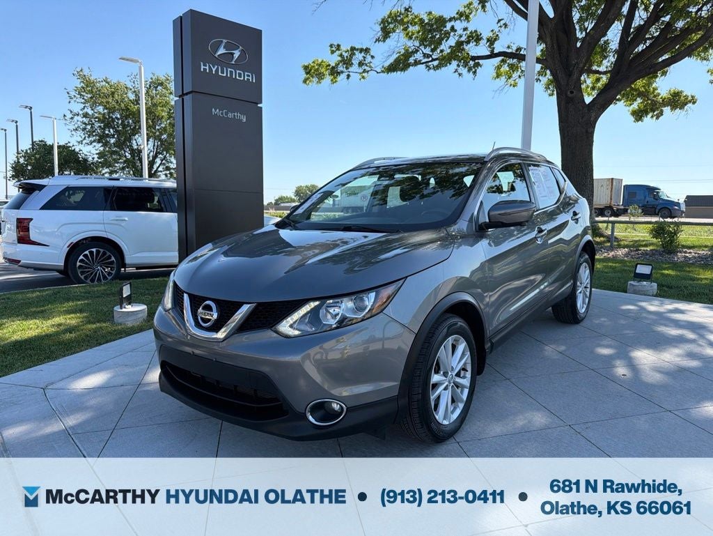 2017 Nissan Rogue Sport SV AWD's photo