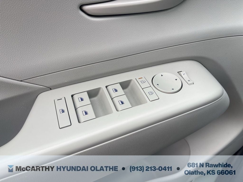 2024 Hyundai KONA SEL