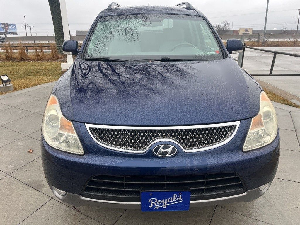 Used 2010 Hyundai Veracruz GLS with VIN KM8NUDCC3AU105810 for sale in Kansas City