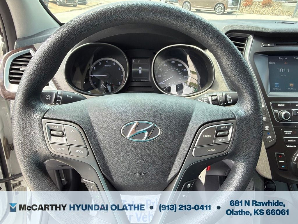 2018 Hyundai SANTA FE SE