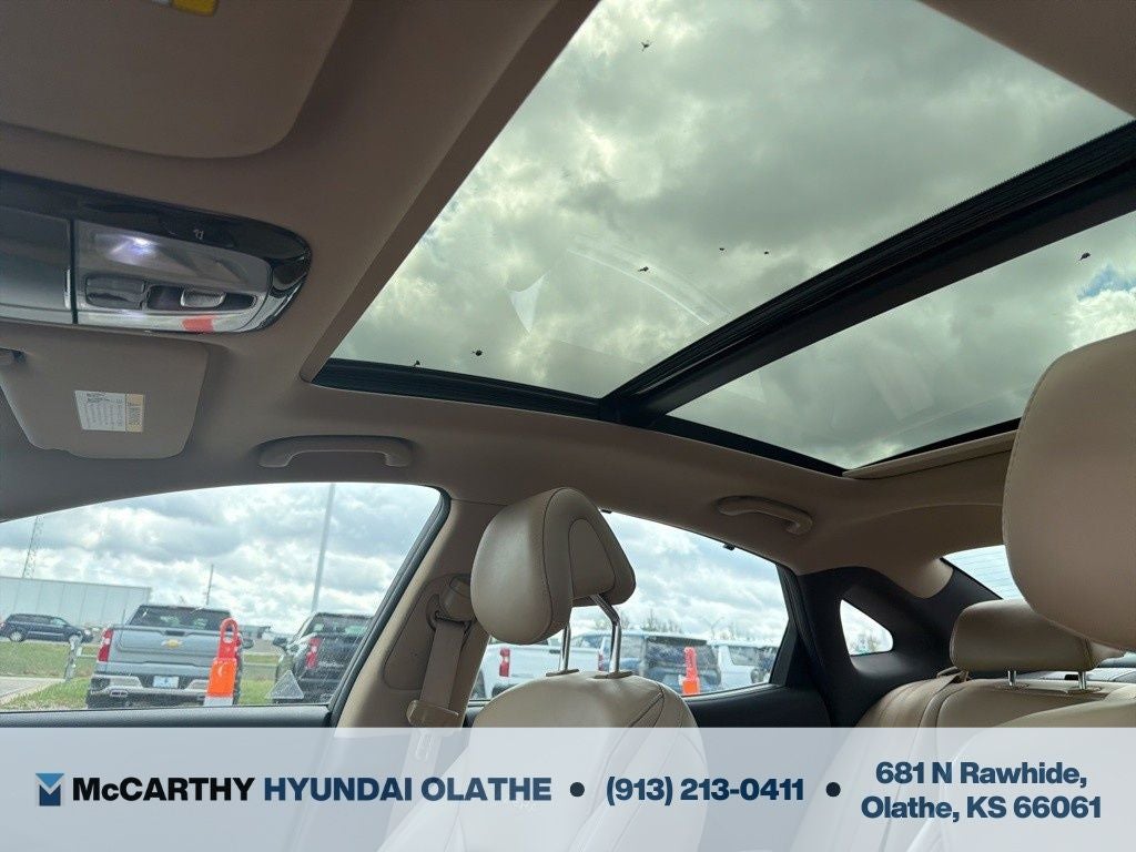 2013 Hyundai AZERA Base