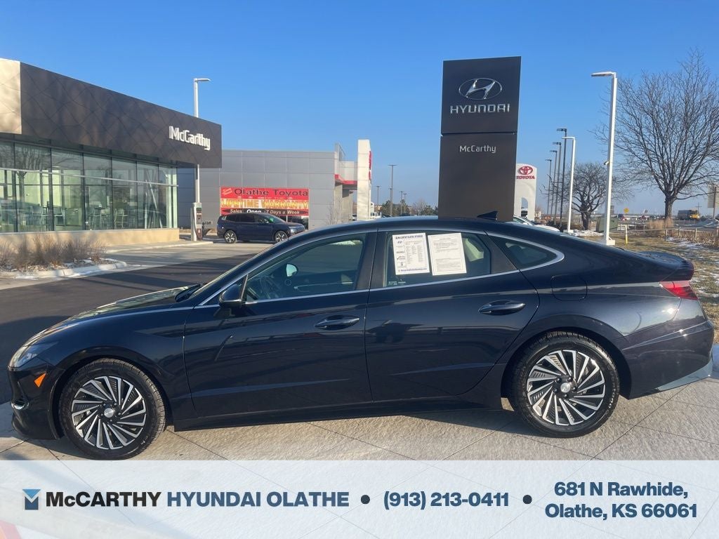 Used 2021 Hyundai Sonata Hybrid SEL with VIN KMHL34JJ7MA032555 for sale in Kansas City