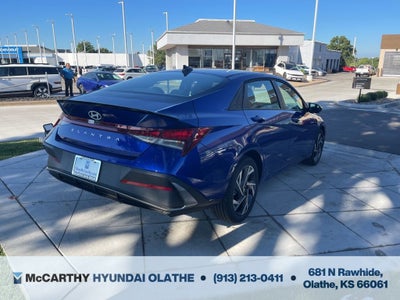 2025 Hyundai ELANTRA SEL Sport