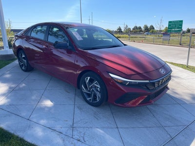 2025 Hyundai ELANTRA SEL Sport