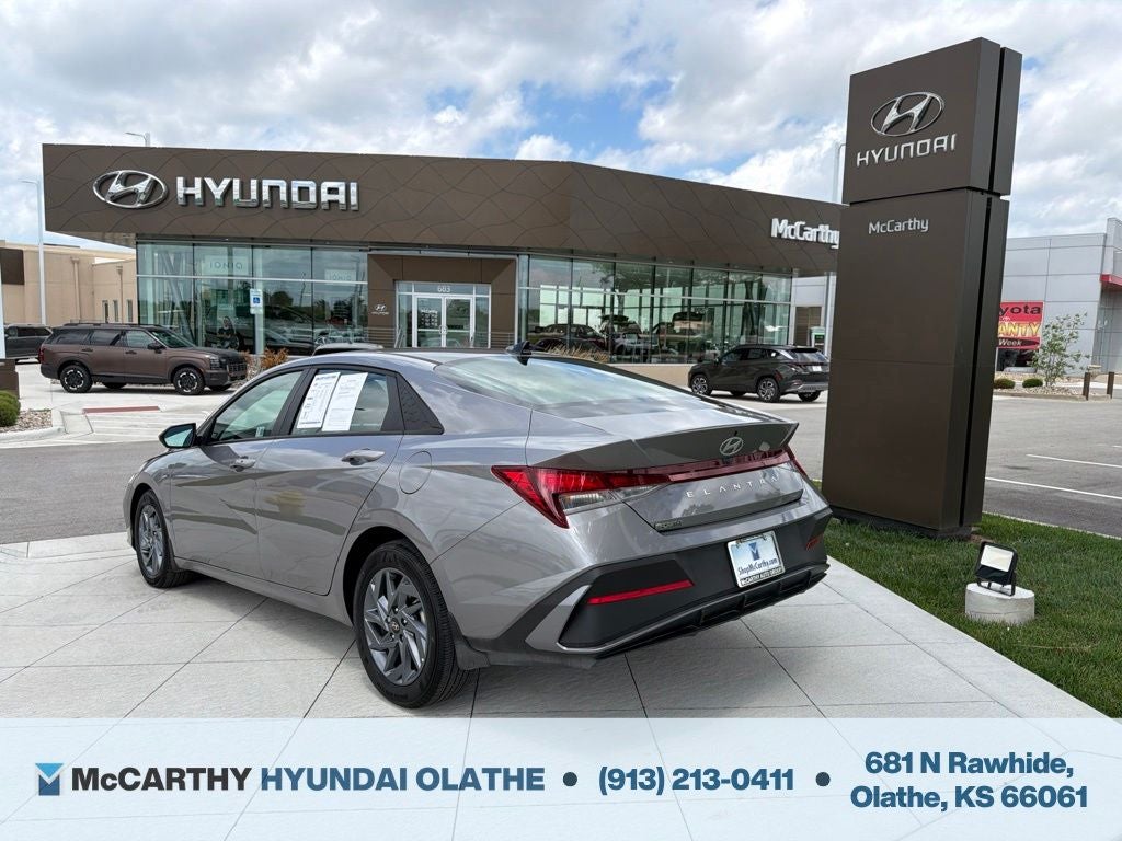 2024 Hyundai ELANTRA SEL