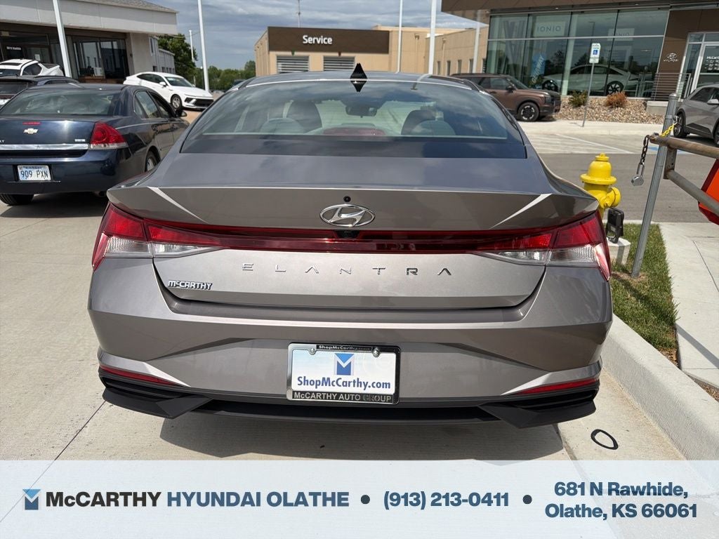 2023 Hyundai ELANTRA SEL