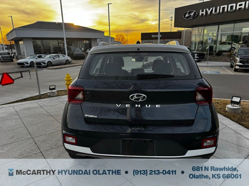 2023 Hyundai VENUE Limited