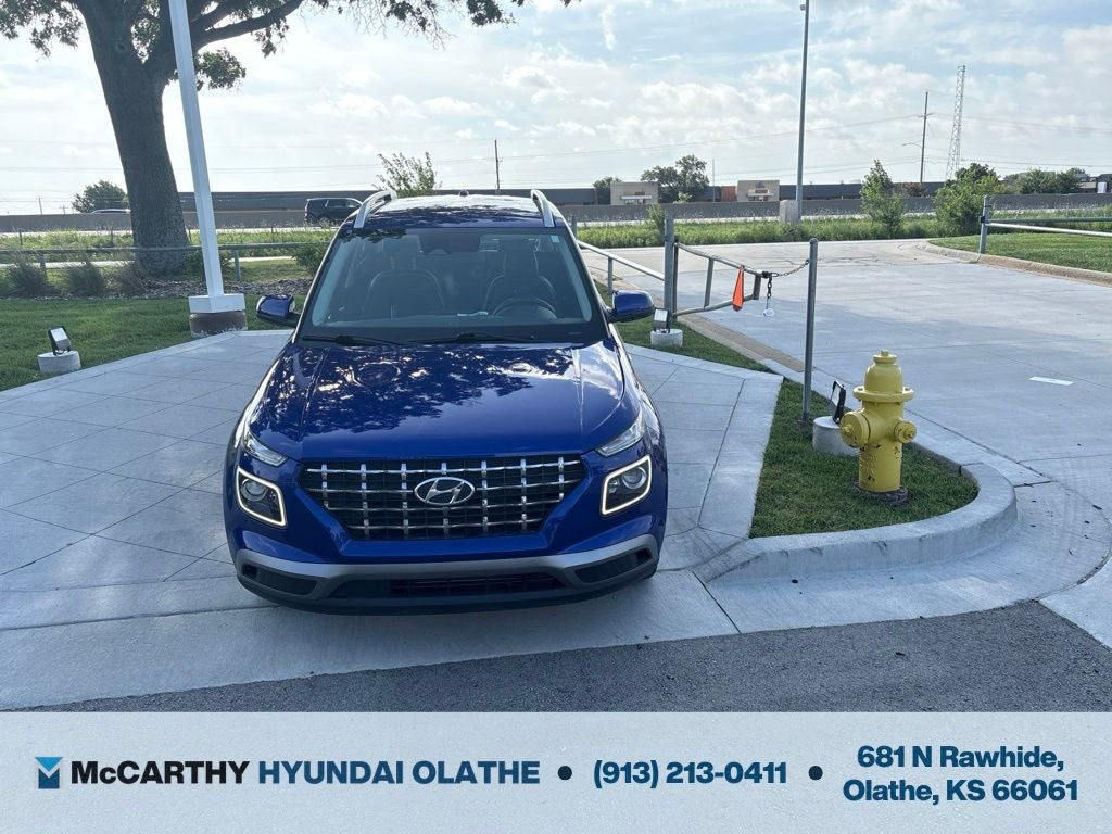 2023 Hyundai VENUE Limited