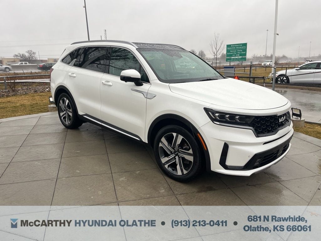 Used 2023 Kia Sorento SX Prestige Hybrid with VIN KNDRKDLG5P5186844 for sale in Kansas City