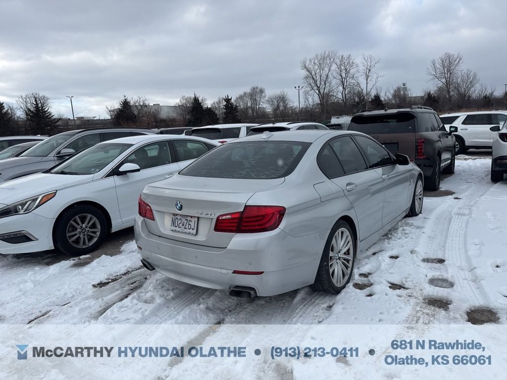 2011 BMW 5 Series 550i xDrive
