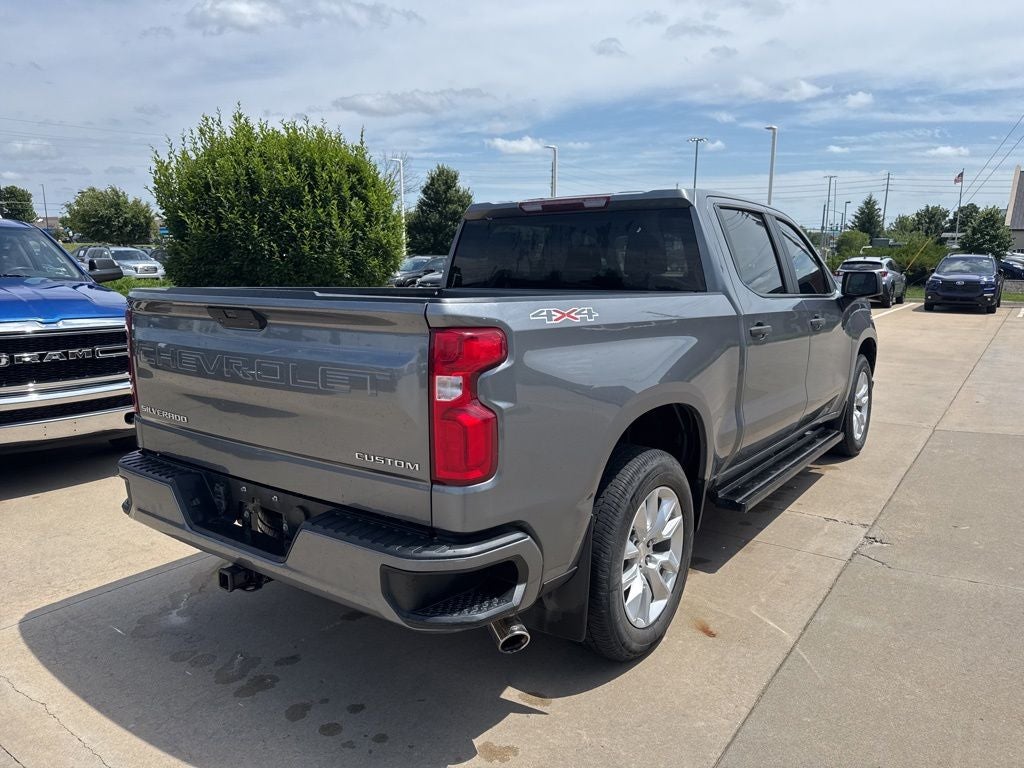 2020 Chevrolet Silverado 1500 Custom