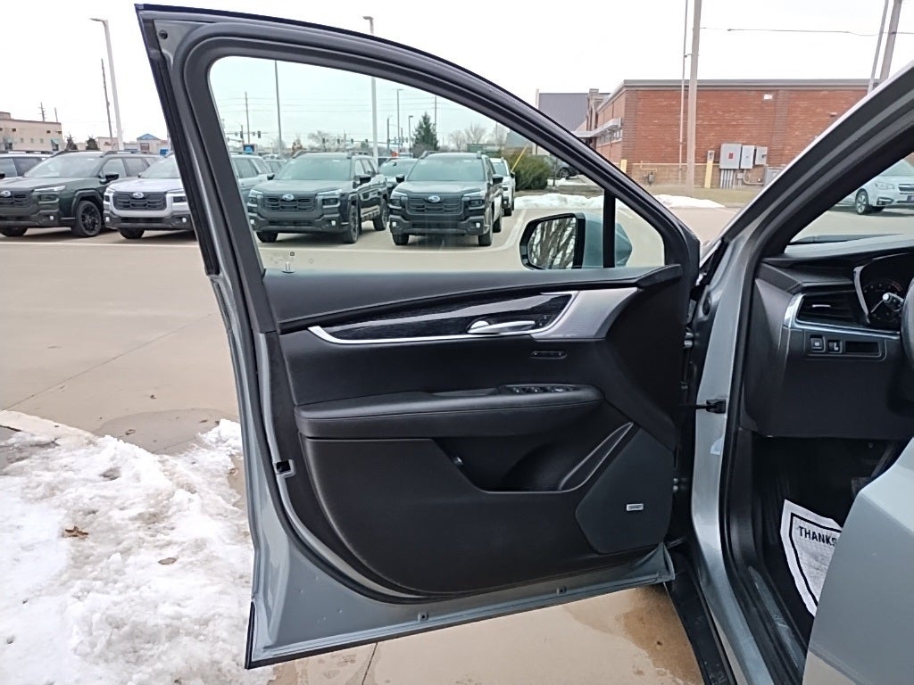 2023 Cadillac XT5 Premium Luxury AWD